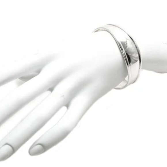 DAZZLING STERLING SILVER ENGRAVED CUFF BANGLE BRACELET - 7 INCH - Picture 2 of 3